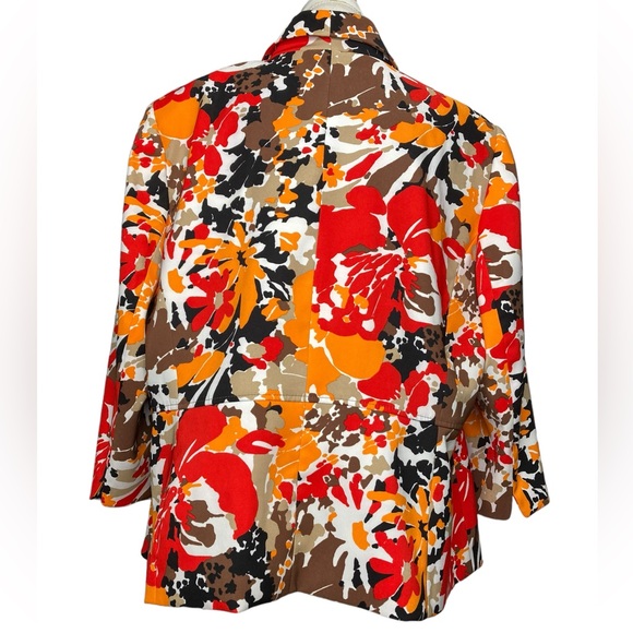 KASPER Plus Multicolor Red & Orange Abstract Floral Pattern Double Button Blazer - Picture 6 of 16